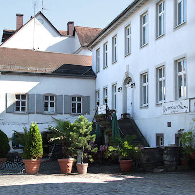 Bad Karlshafen - Hugenottisches Wein- und Likörhaus Römer